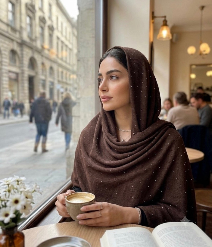 شال کنفی نگین کوب